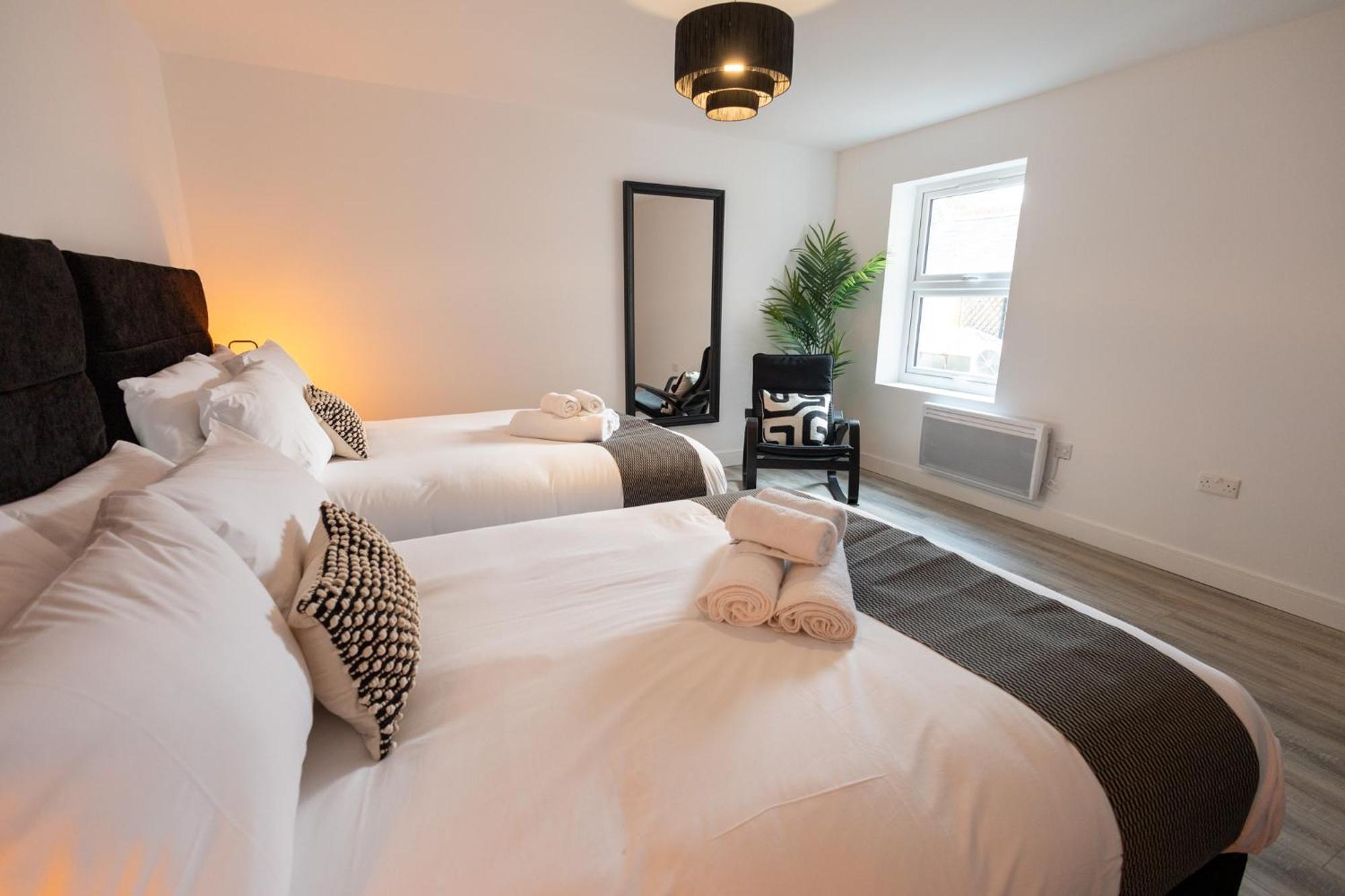 Stylist 2Bd Flat Watford Central Exterior photo